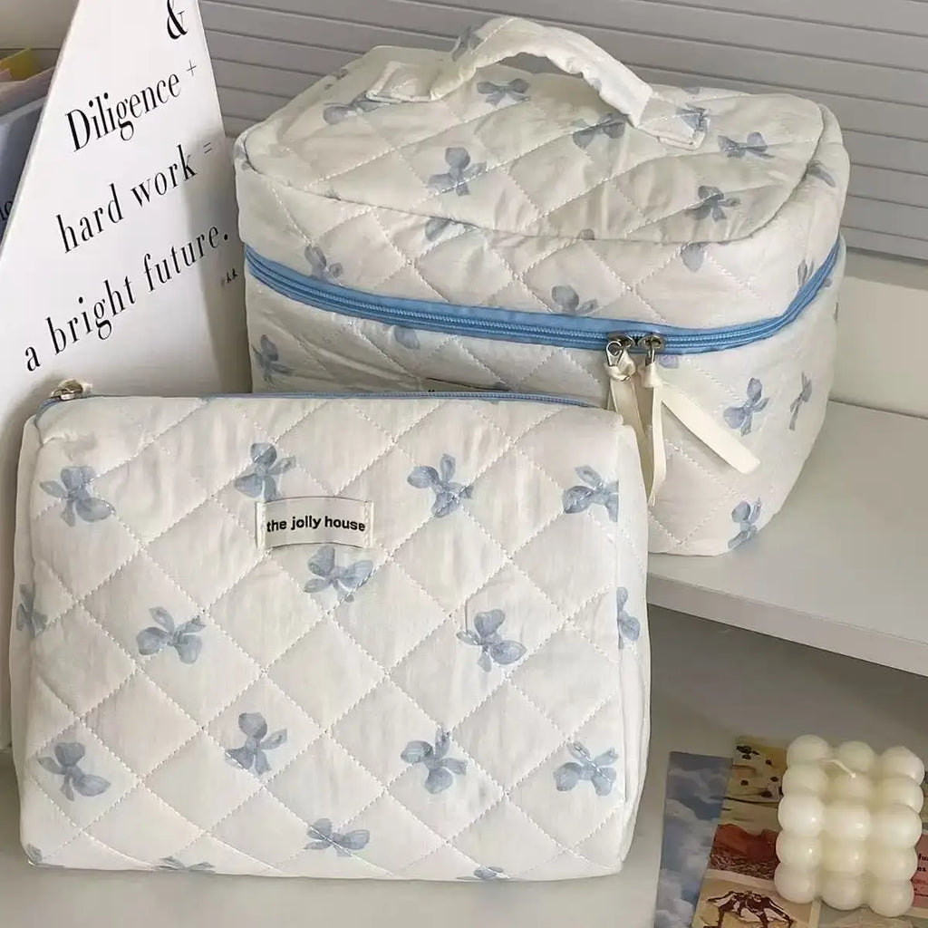 Large Capacity Bow Print Makeup Bag