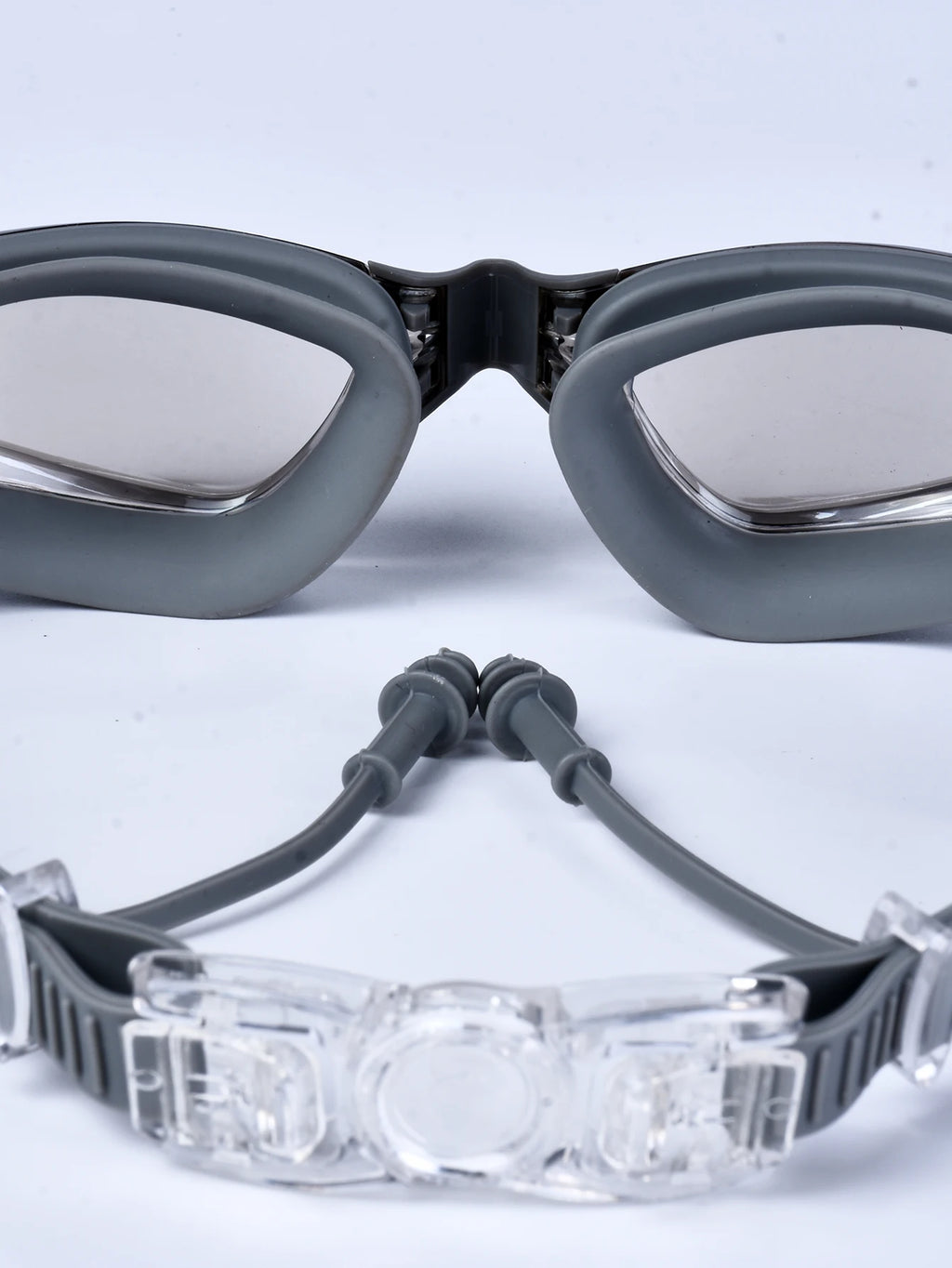High-Definition Waterproof and Fog-Proof Swimming Goggles for Men and Women
