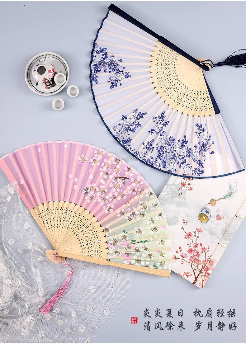 Chinese Style Silk Folding Fan - Hanfu & Cheongsam